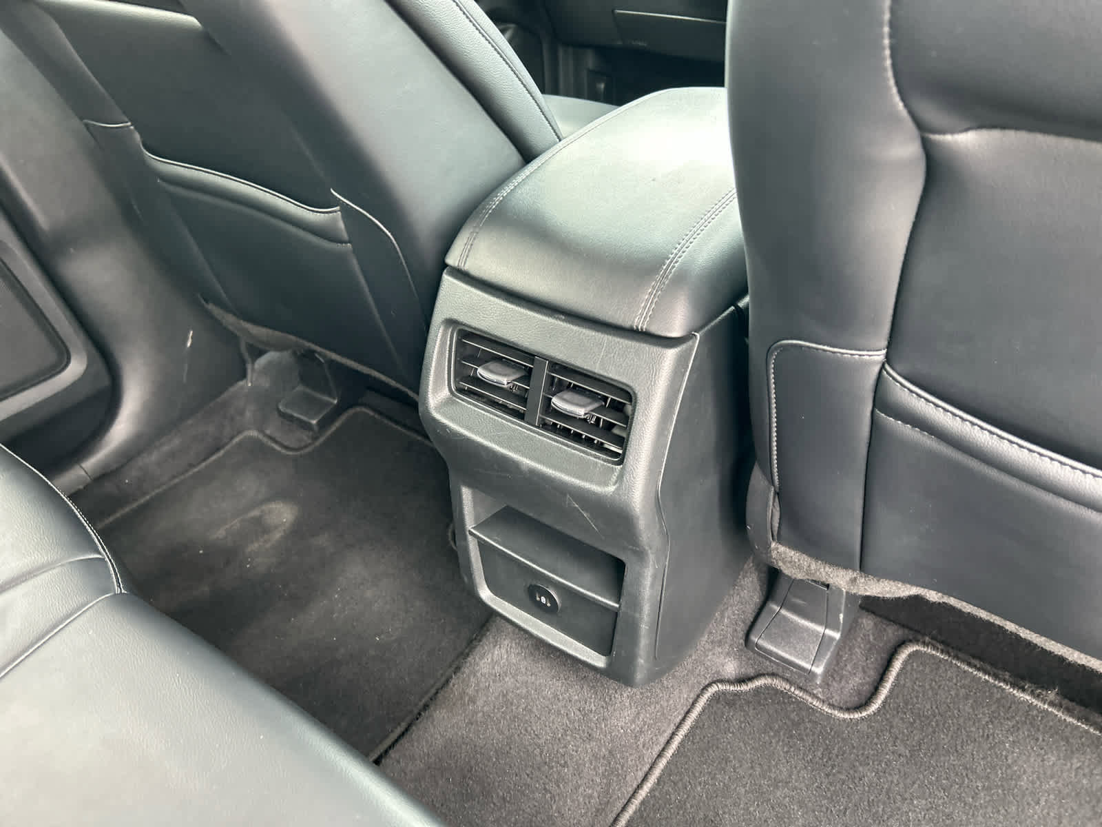 Certified 2024 Ford Edge SEL image 22