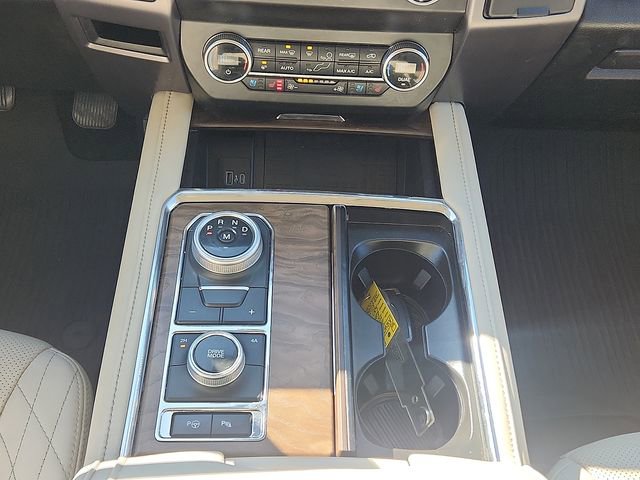 Certified 2021 Ford Expedition Platinum image 17