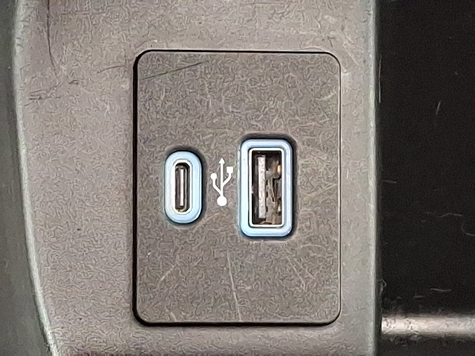 Certified 2022 Ford F150 XLT w/ Equipment Group 302A High image 24