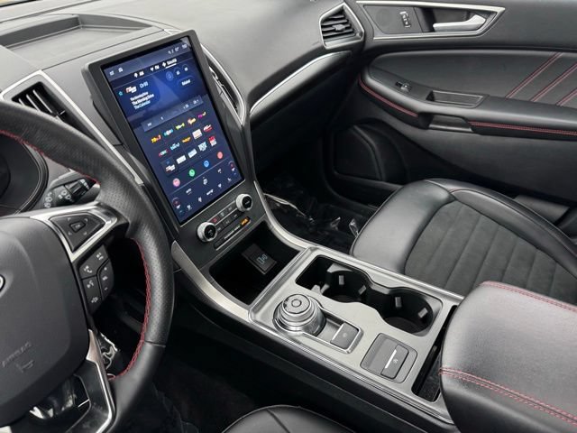 Certified 2024 Ford Edge ST-Line w/ Cargo Accessory Package AWD/4WD image 16