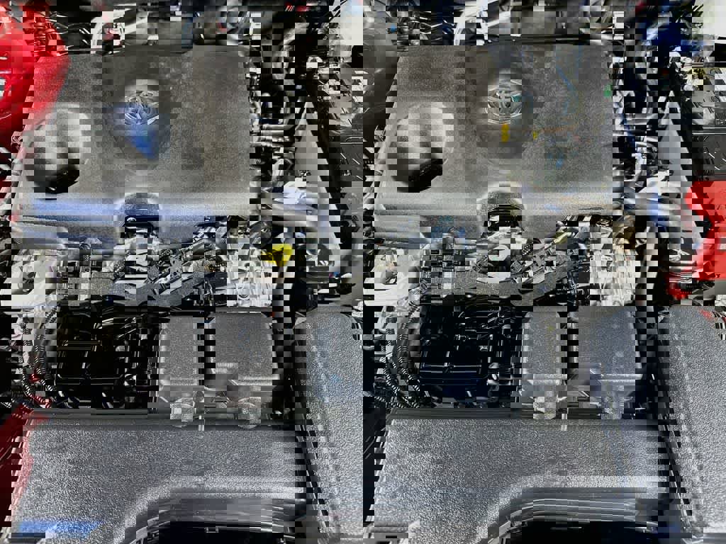 Used 2025 Toyota RAV4 XLE w/ Convenience Package image 9