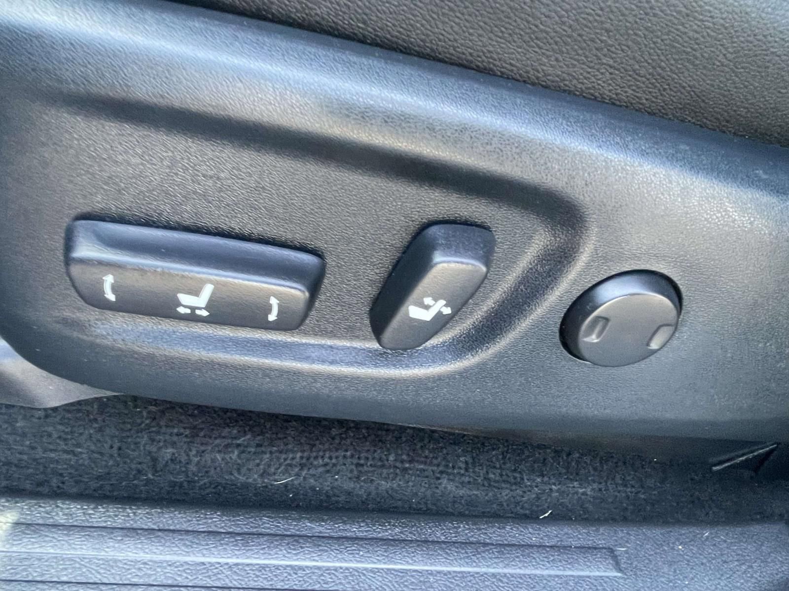 Used 2023 Toyota 4Runner SR5 Premium w/ Moonroof Package image 15