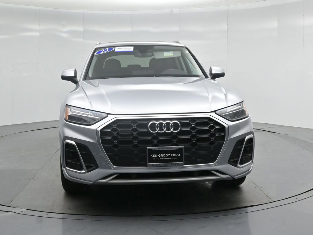 Used 2023 Audi Q5 2.0T Premium w/ Convenience Package image 29