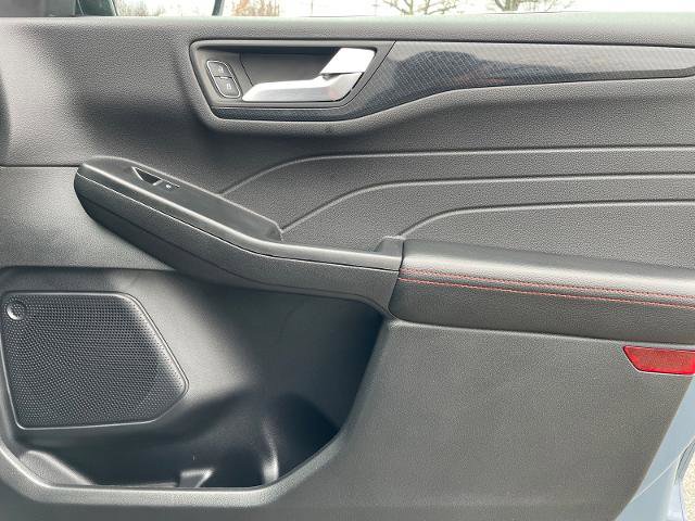 Certified 2025 Ford Escape ST-Line image 20