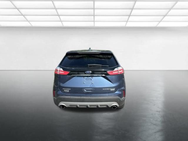 Certified 2019 Ford Edge Titanium w/ Equipment Group 301A FWD image 9