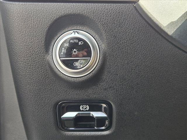 Used 2022 Mercedes-Benz C 300 Sedan image 13
