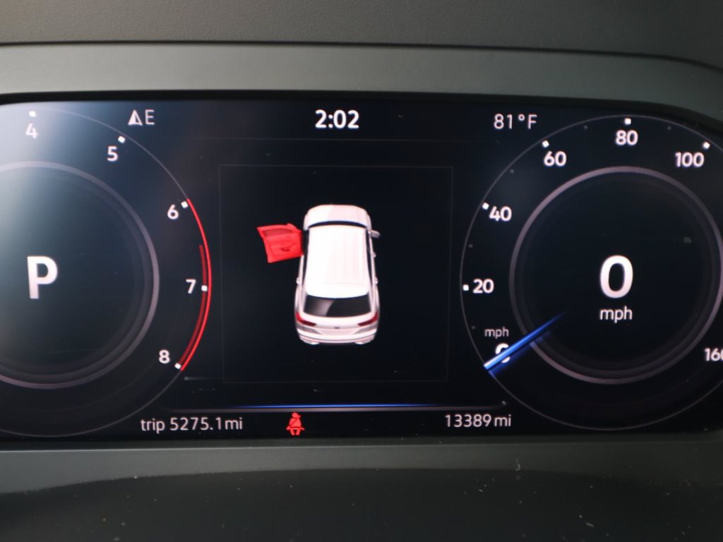 Used 2023 Volkswagen Atlas Cross Sport SE w/ Panoramic Sunroof Package FWD image 21
