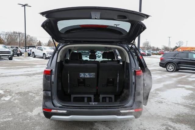Used 2024 Kia Carnival LX image 14