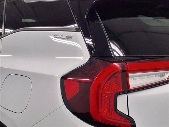 Used 2023 GMC Terrain SLE image 26