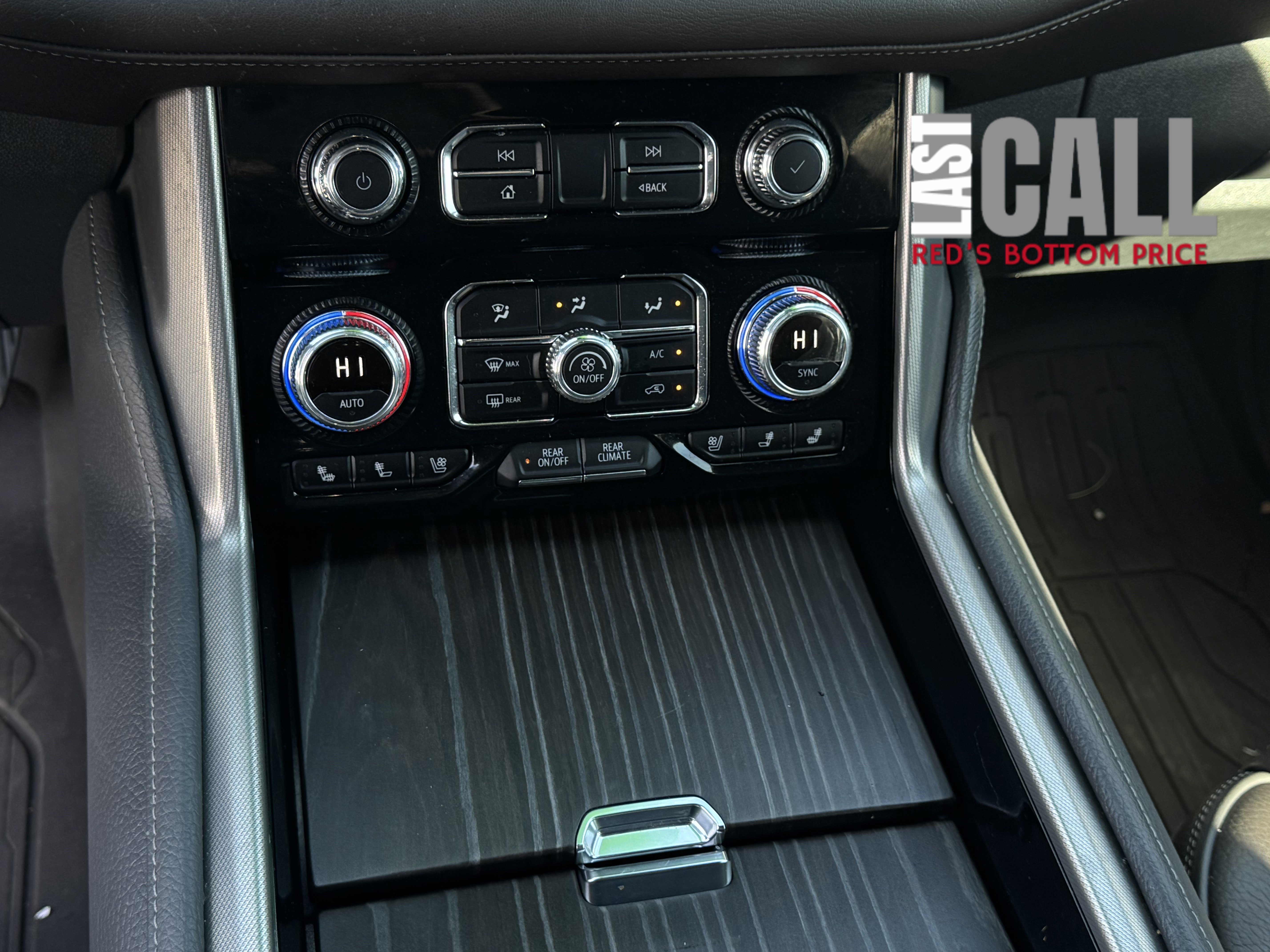 Used 2024 GMC Yukon Denali image 24