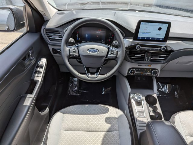 Certified 2024 Ford Escape Active w/ Cold Weather Package FWD image 31