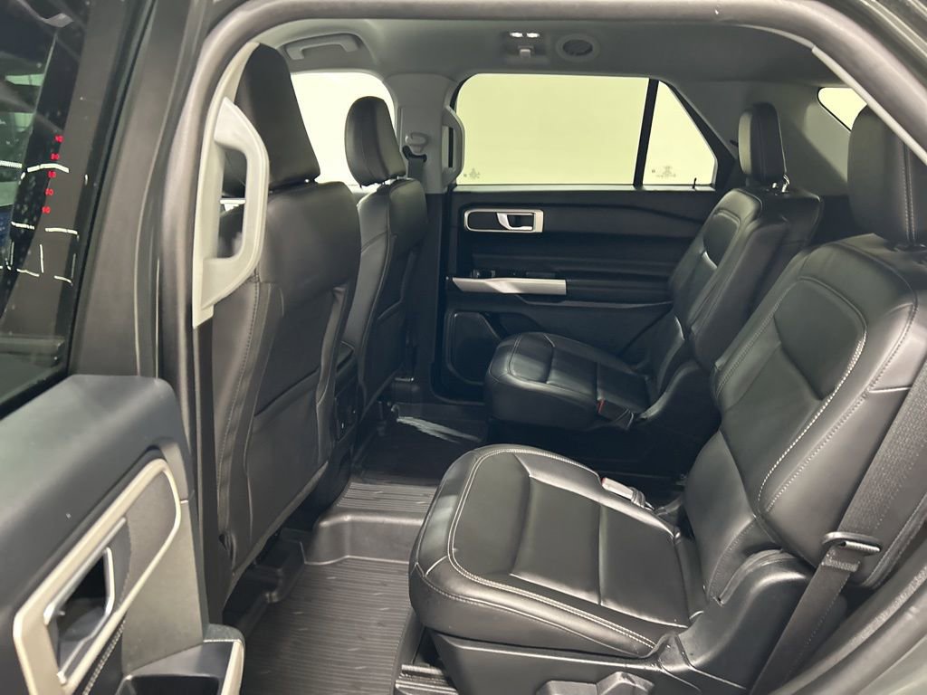 Certified 2023 Ford Explorer XLT w/ Equipment Group 202A image 26