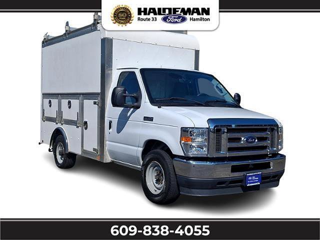 Certified 2022 Ford E-350 and Econoline 350 Super Duty w/ Power Windows & Locks Group