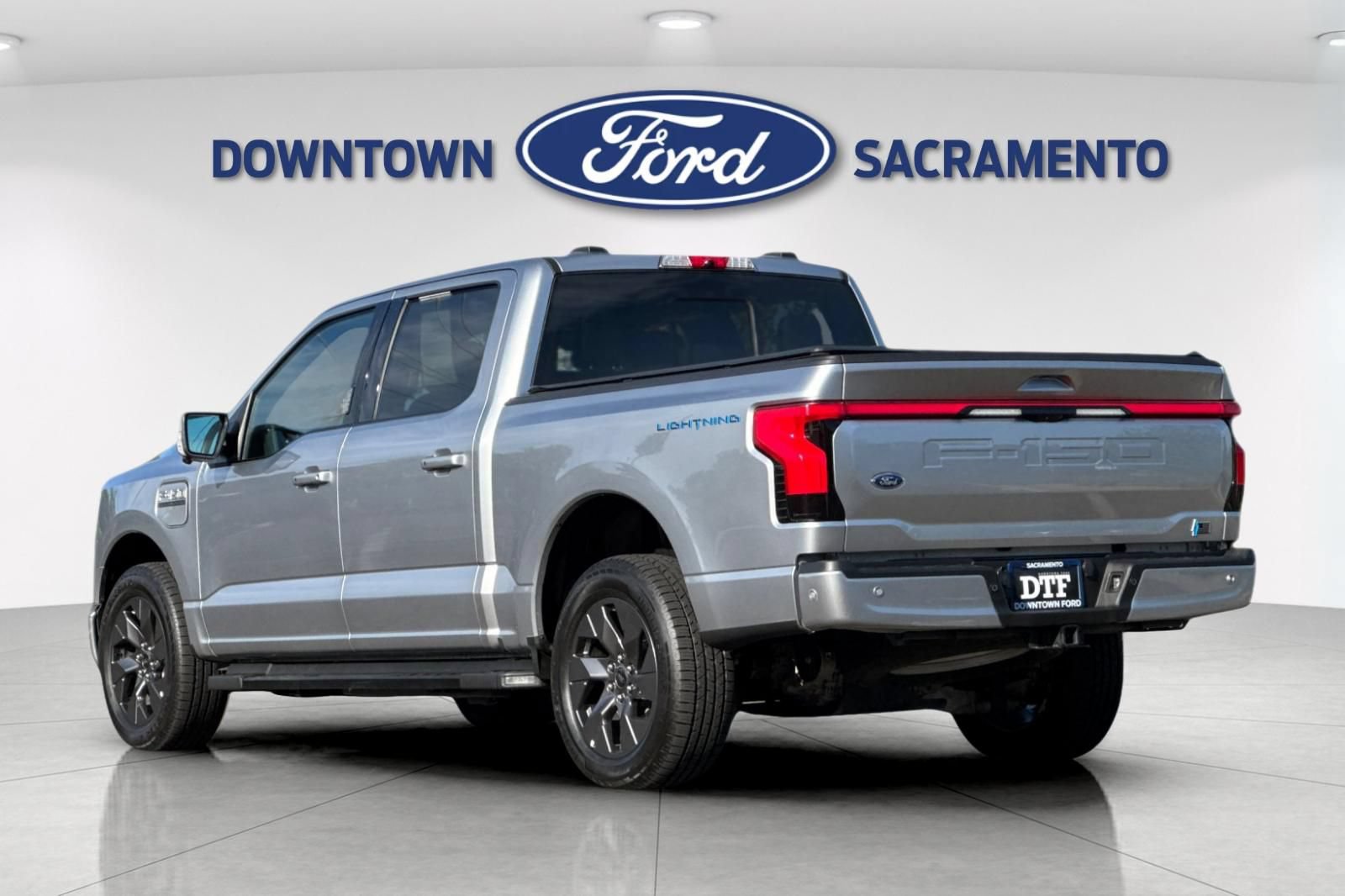 Certified 2023 Ford F150 Lightning Lariat w/ Equipment Group 511A High AWD/4WD image 8