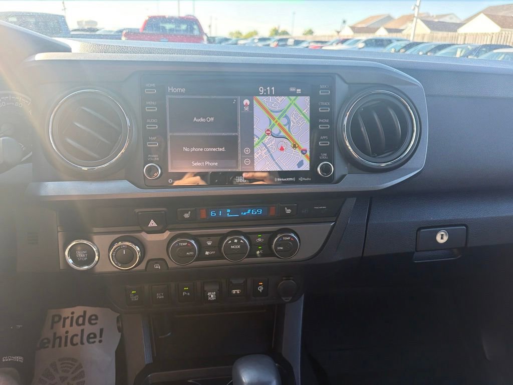 Used 2021 Toyota Tacoma TRD Sport w/ TRD Premium Sport Package AWD/4WD image 26