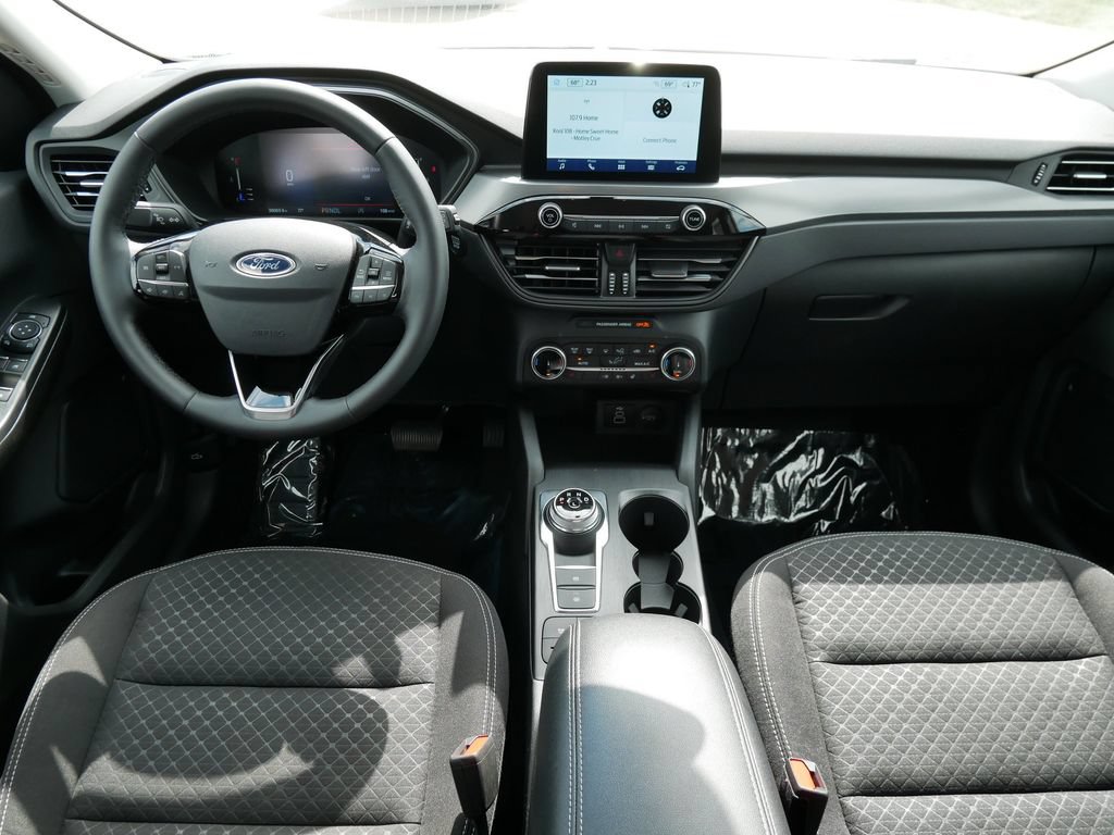 Certified 2024 Ford Escape Active AWD/4WD image 26
