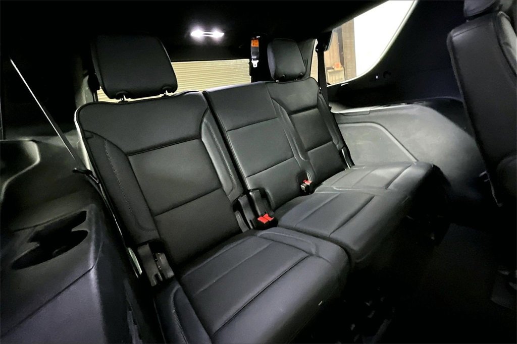 Used 2024 GMC Yukon Denali image 23
