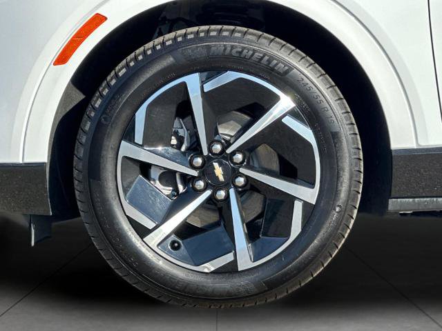 Used 2025 Chevrolet Equinox EV LT w/ Convenience Package image 23