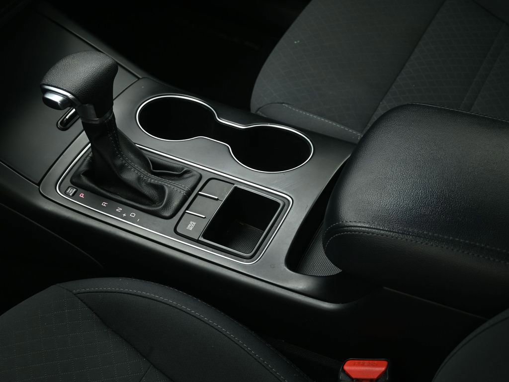 Used 2019 Kia Sorento LX image 46