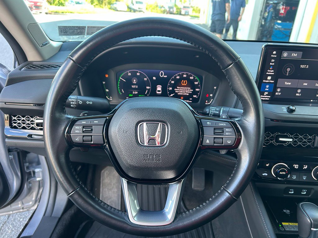 Used 2024 Honda Accord Touring image 16
