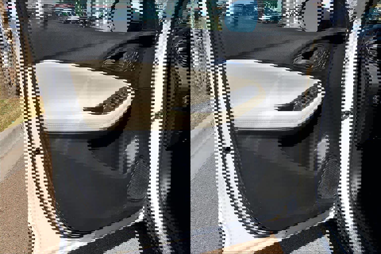 Used 2022 Buick Encore GX Essence image 21