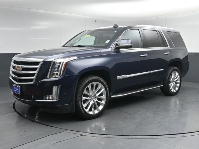 Used 2018 Cadillac Escalade Luxury AWD/4WD image 3