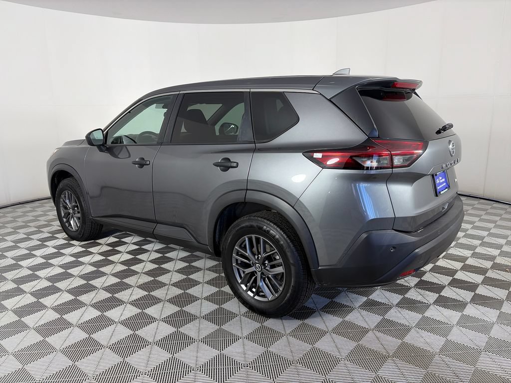 Used 2021 Nissan Rogue S AWD/4WD image 5