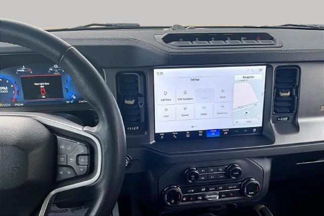 Certified 2025 Ford Bronco Badlands AWD/4WD image 7