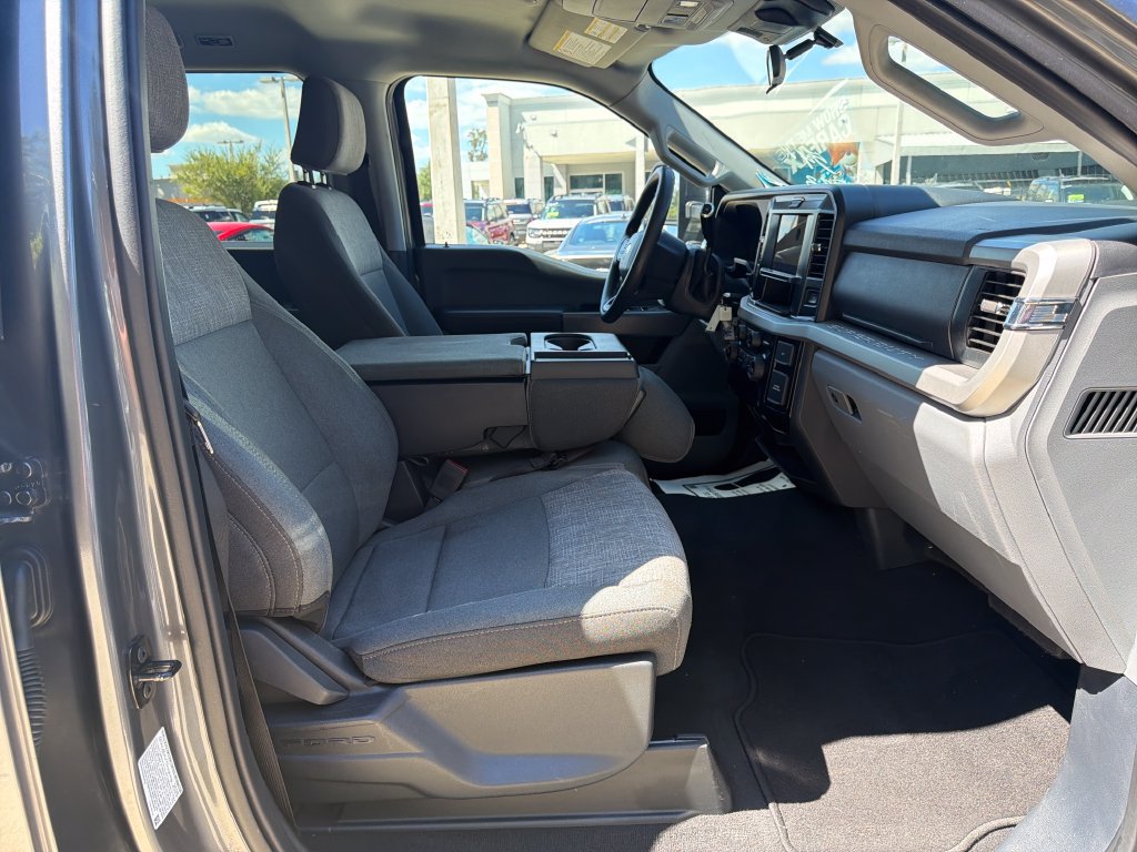 Certified 2025 Ford F350 XLT AWD/4WD image 28