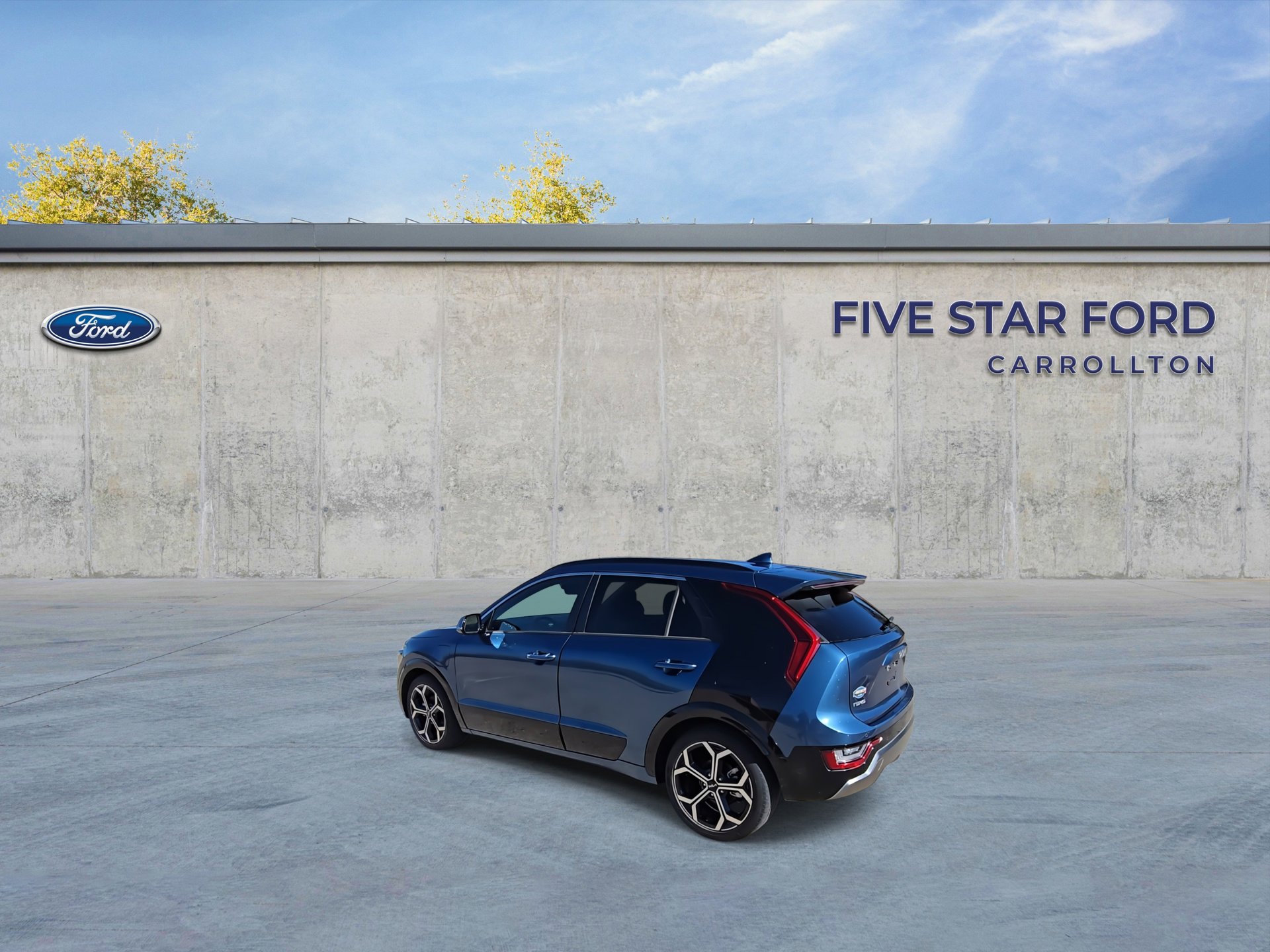 Used 2023 Kia Niro SX Touring image 7