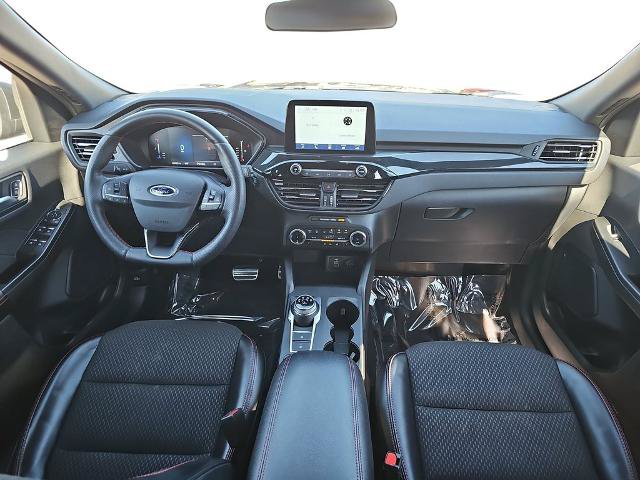 Certified 2024 Ford Escape ST-Line AWD/4WD image 9