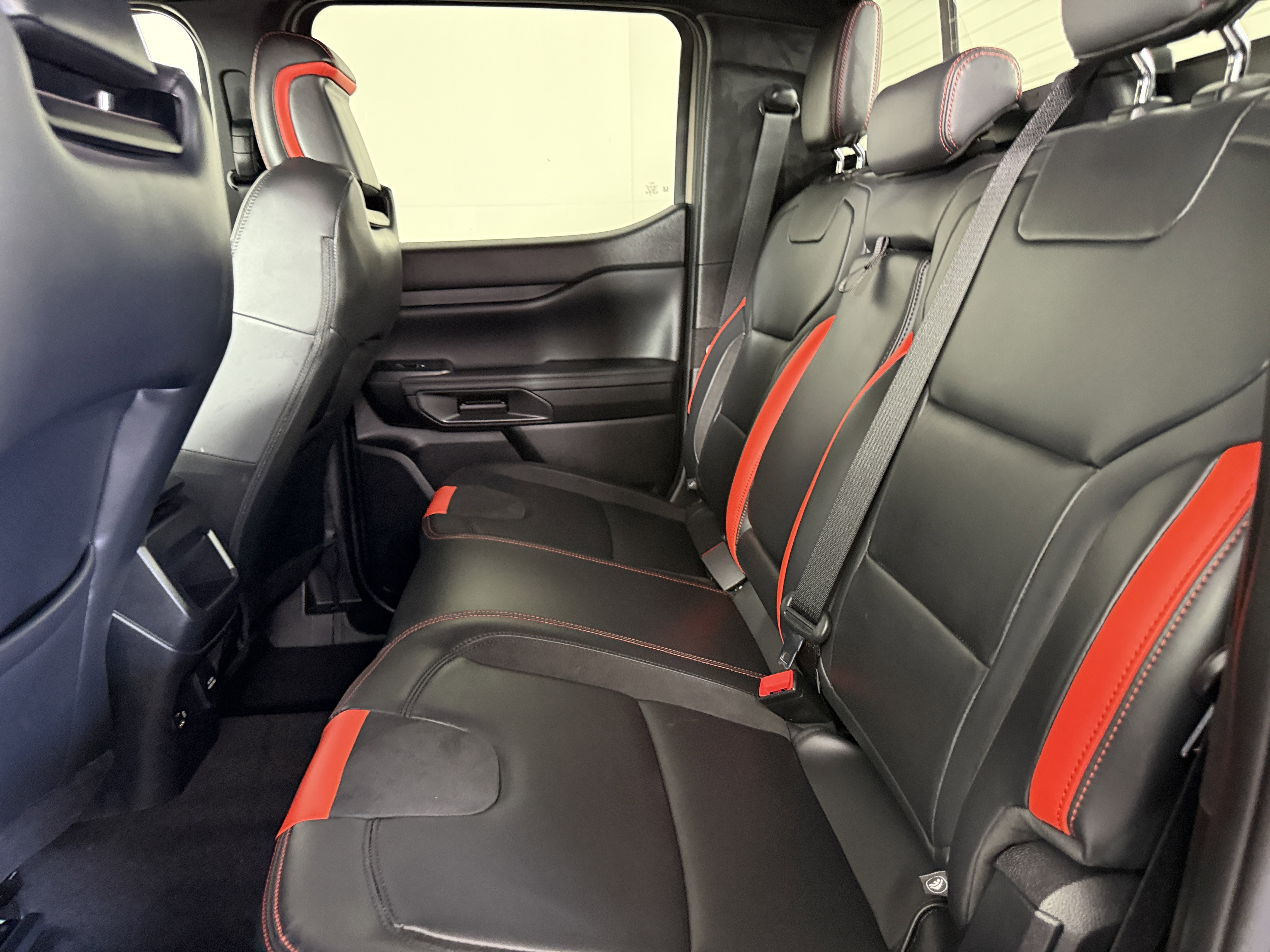 Certified 2025 Ford Ranger Raptor AWD/4WD image 14