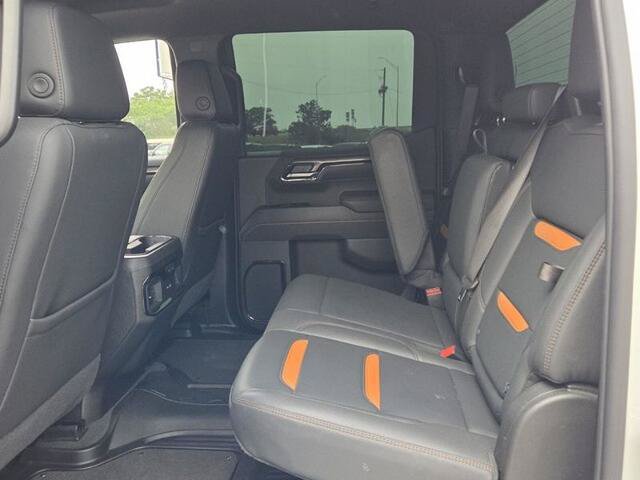 Used 2025 GMC Sierra 1500 AT4 AWD/4WD image 6