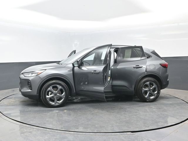 Certified 2025 Ford Escape ST-Line Select AWD/4WD image 28