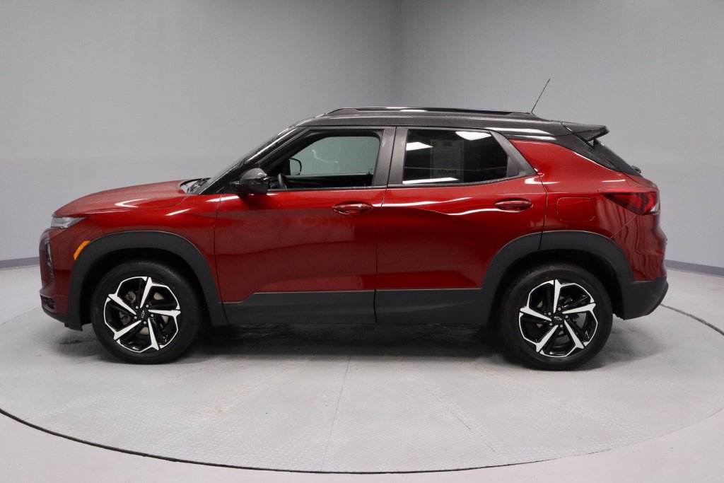 Used 2023 Chevrolet TrailBlazer RS w/ Convenience Package AWD/4WD image 8