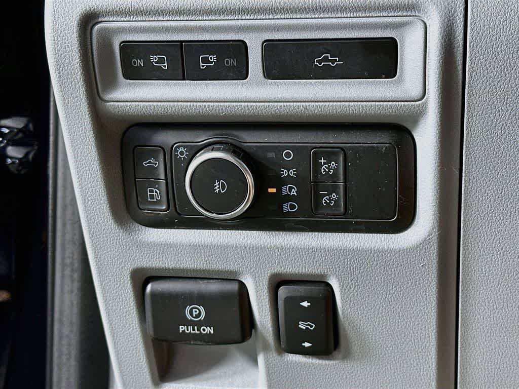 Certified 2022 Ford F150 Limited AWD/4WD image 26