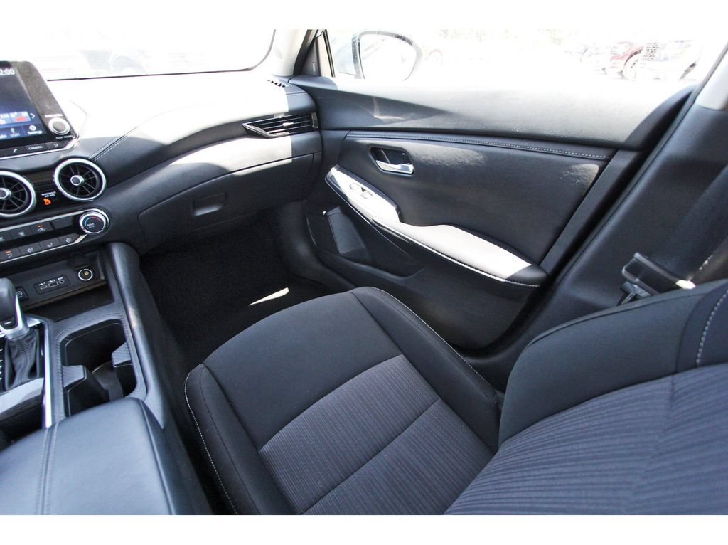 Used 2025 Nissan Sentra SV w/ Trunk Package FWD image 13