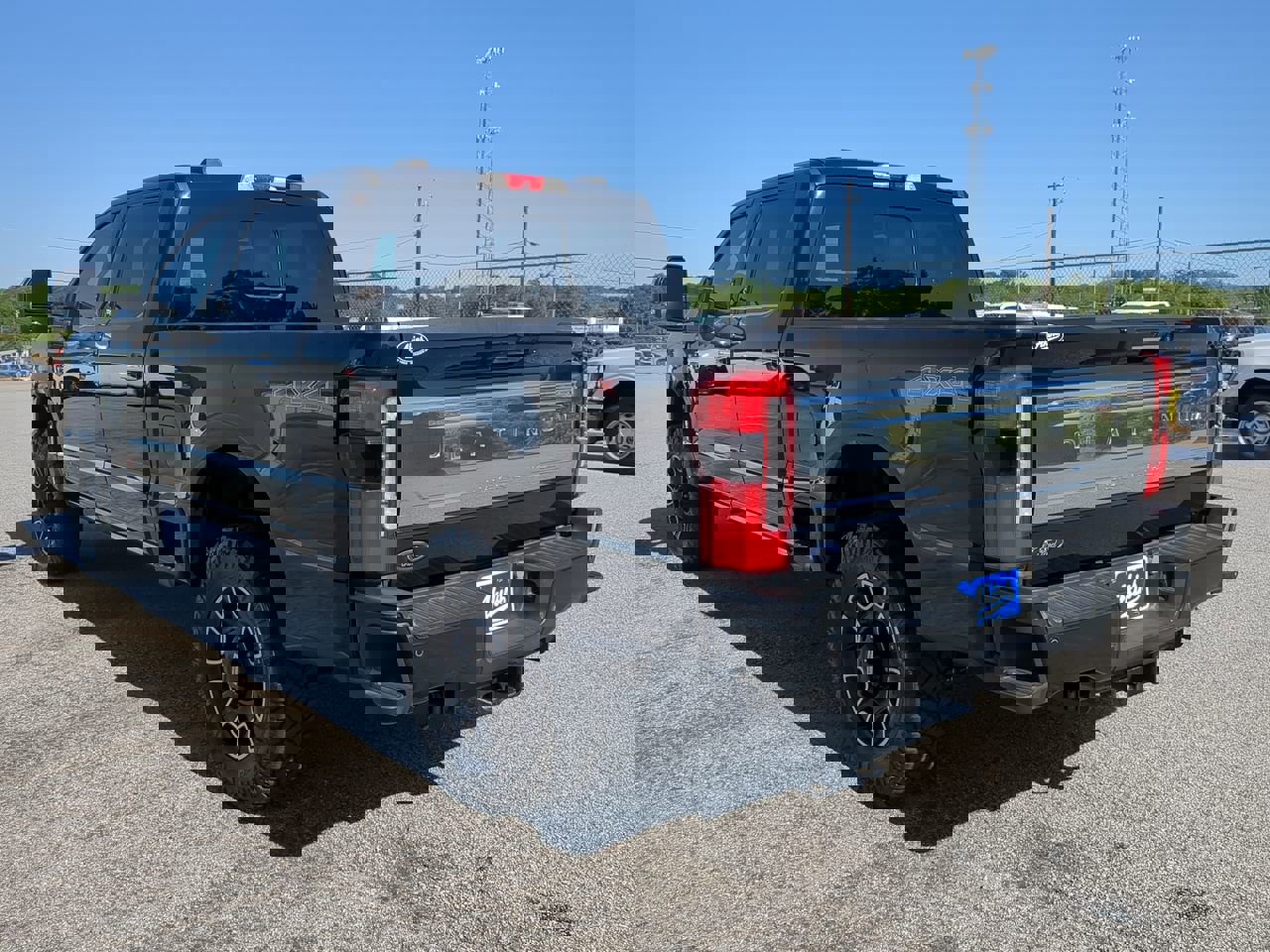 Certified 2023 Ford F250 Platinum image 5