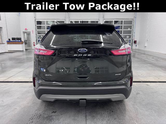 Certified 2024 Ford Edge SEL w/ Convenience Package image 3