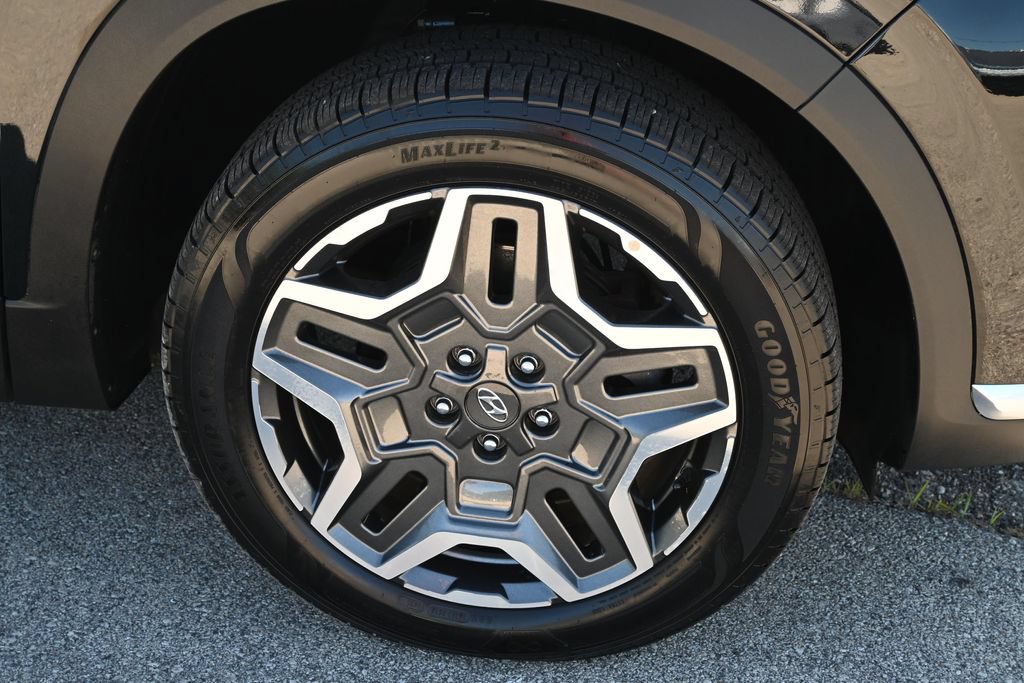 Used 2023 Hyundai Santa Fe SEL Premium AWD/4WD image 17