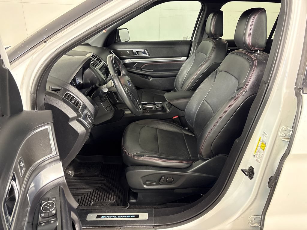 Certified 2019 Ford Explorer Sport w/ Equipment Group 401A AWD/4WD image 27