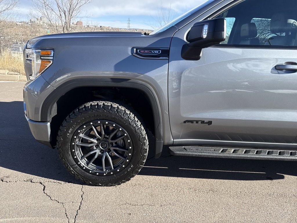 Used 2022 GMC Sierra 1500 AT4 w/ AT4 Preferred Package image 3