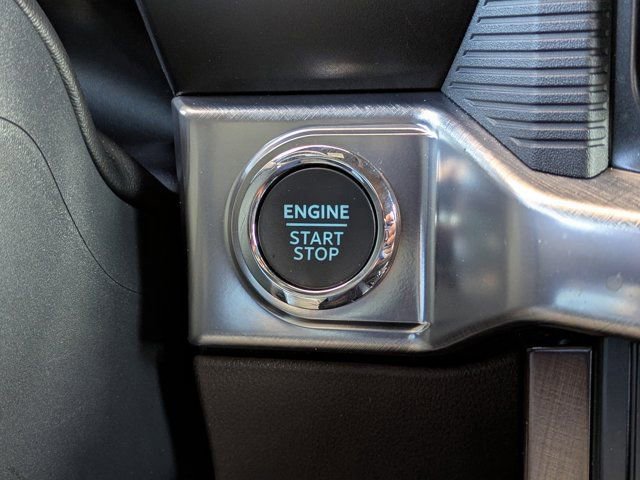 Certified 2025 Ford F150 King Ranch image 33