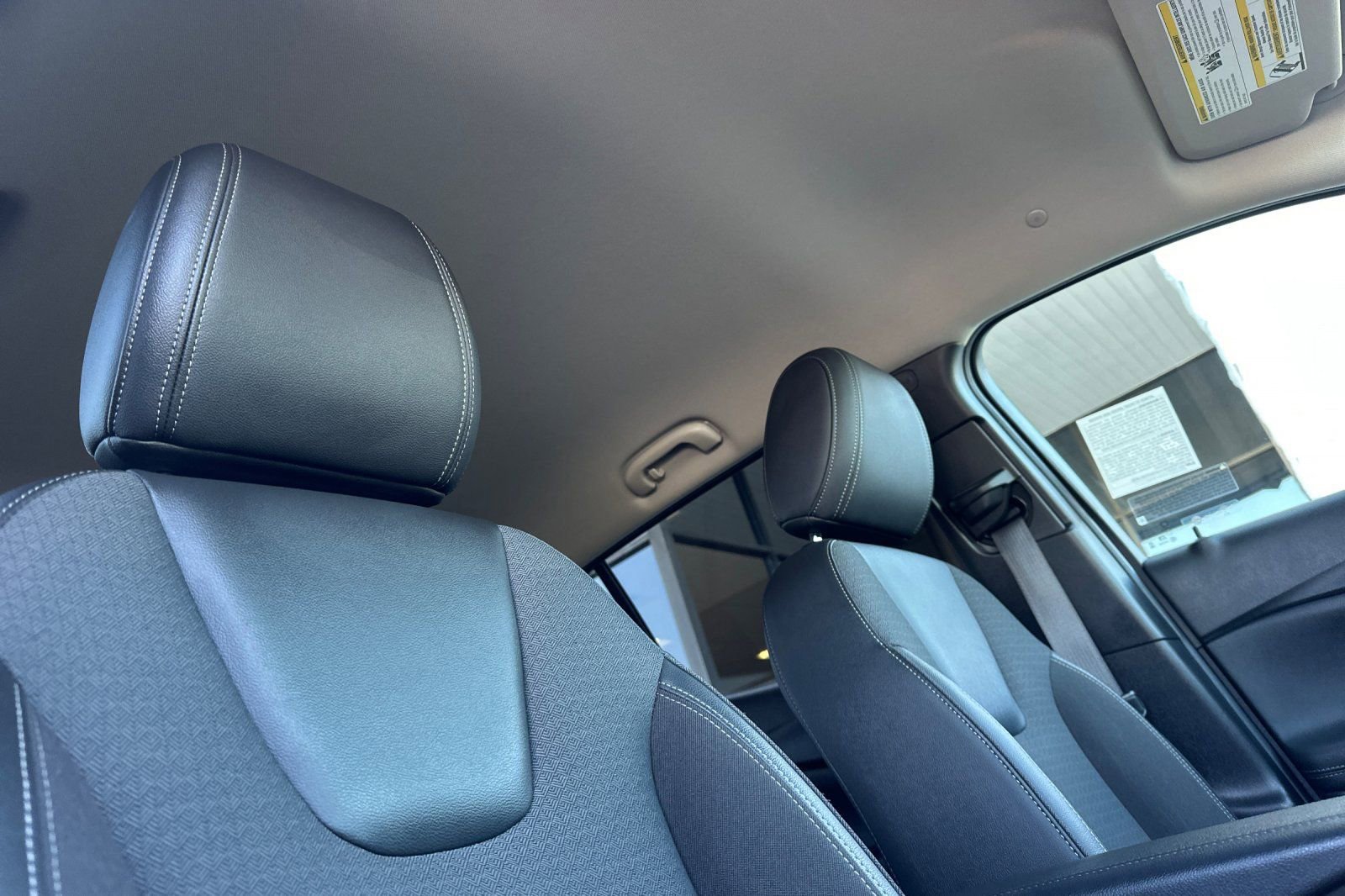 Used 2020 Buick Encore GX Select w/ Advanced Technology Package FWD image 19
