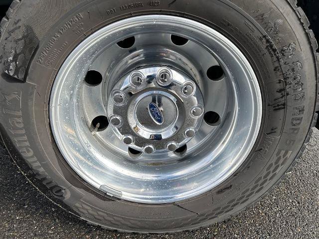 Certified 2024 Ford F450 Limited w/ FX4 Off-Road Package image 13