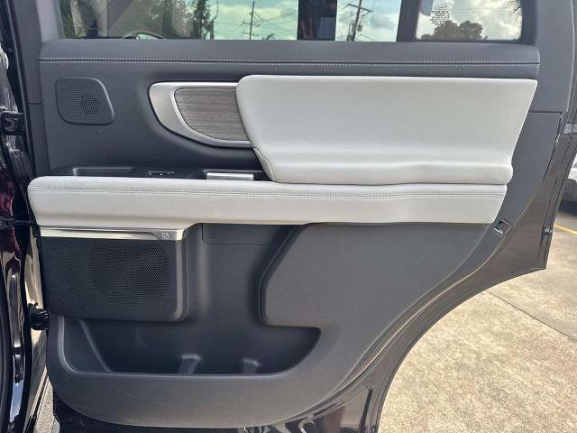 Certified 2025 Ford Expedition Platinum w/ Driver's Package AWD/4WD image 12