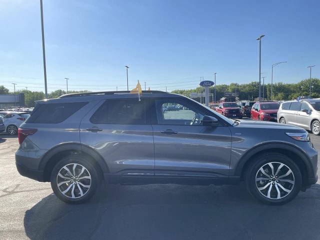 Certified 2023 Ford Explorer ST-Line w/ Class IV Trailer Tow Package AWD/4WD image 6