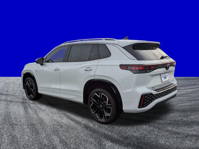 Used 2026 Volkswagen Tiguan SEL R-Line AWD/4WD image 6