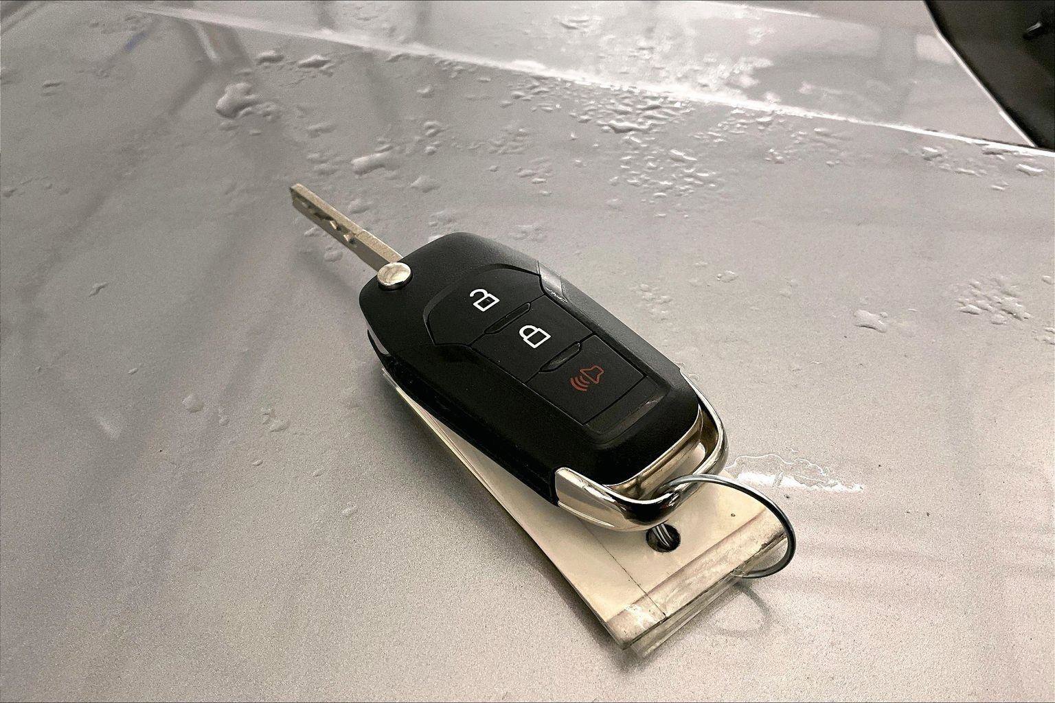 Certified 2022 Ford F250 XL w/ STX Appearance Package image 9