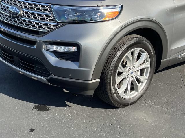 Certified 2023 Ford Explorer Limited w/ Equipment Group 301A AWD/4WD image 9